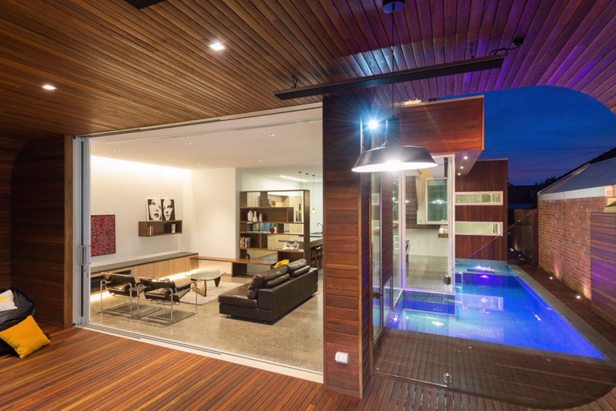 feature_110_gallery_three